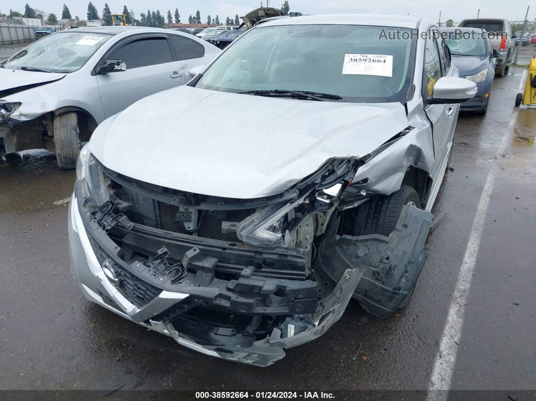 2016 Nissan Sentra Sr Silver vin: 3N1AB7AP7GY258098