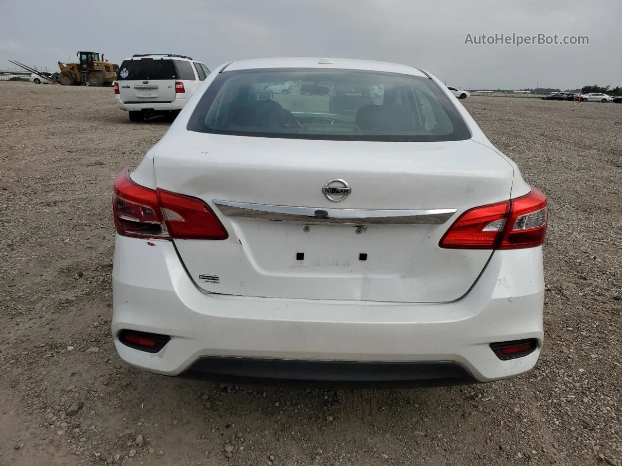 2018 Nissan Sentra S White vin: 3N1AB7AP7JL633931