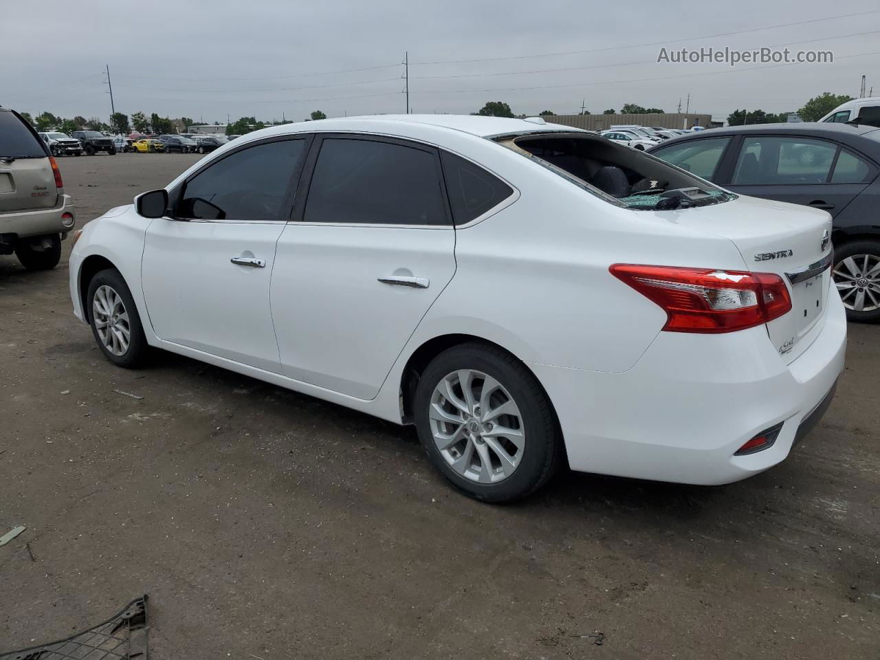 2018 Nissan Sentra S White vin: 3N1AB7AP7JL649823