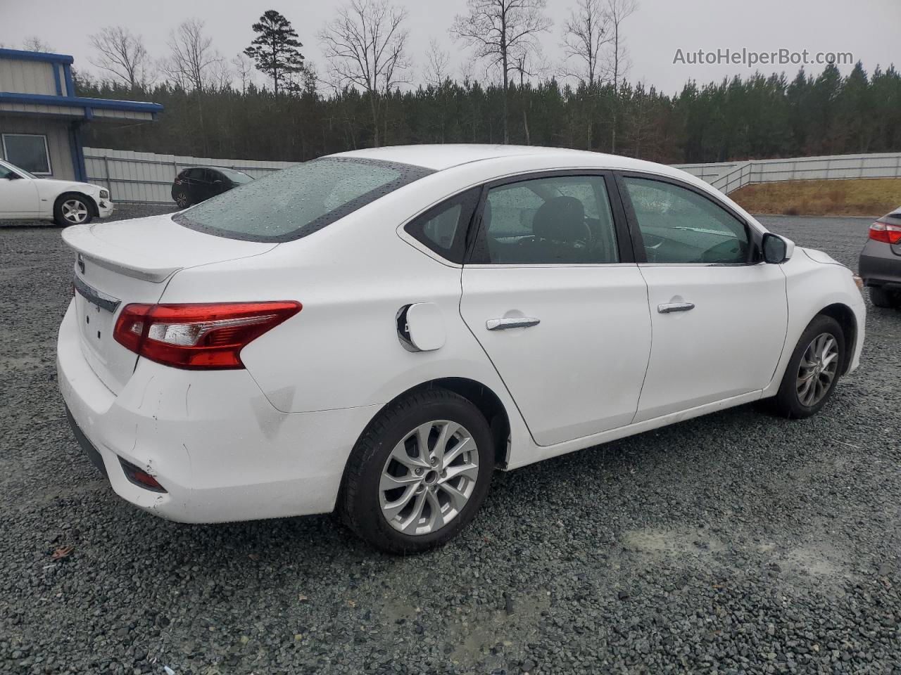 2018 Nissan Sentra S White vin: 3N1AB7AP7JY228235