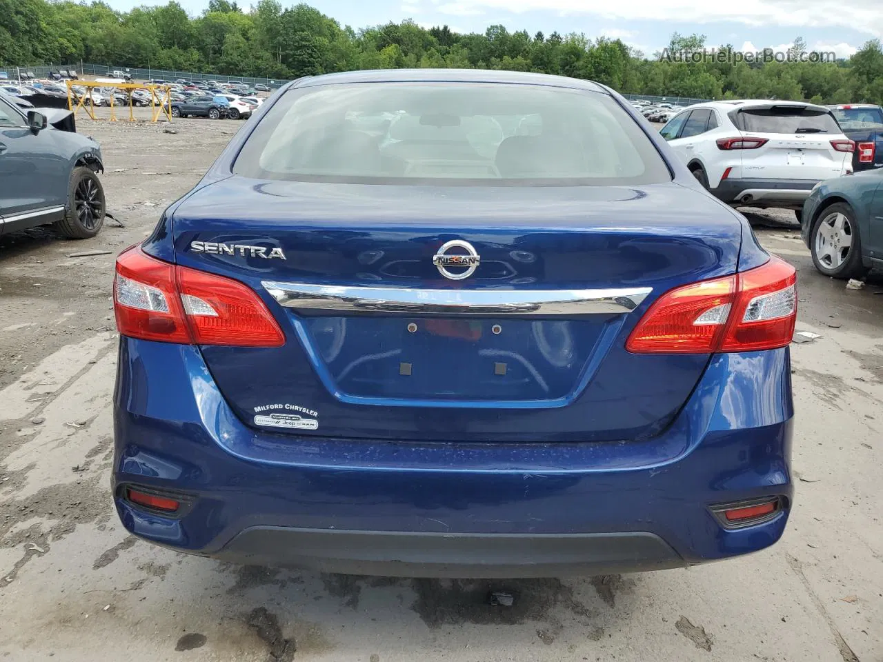 2018 Nissan Sentra S Синий vin: 3N1AB7AP7JY231118