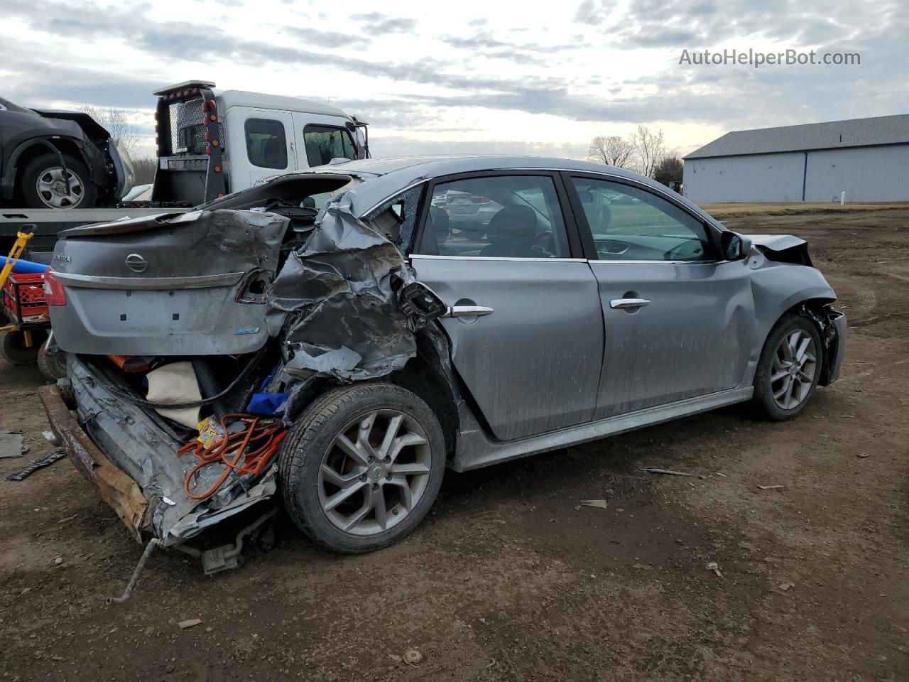 2014 Nissan Sentra S Серебряный vin: 3N1AB7AP8EL646614