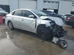 2016 Nissan Sentra S Серебряный vin: 3N1AB7AP8GY269787