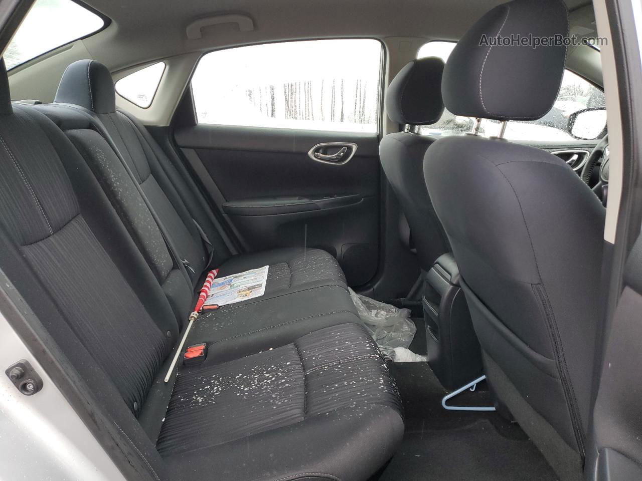 2016 Nissan Sentra S Серебряный vin: 3N1AB7AP8GY277730