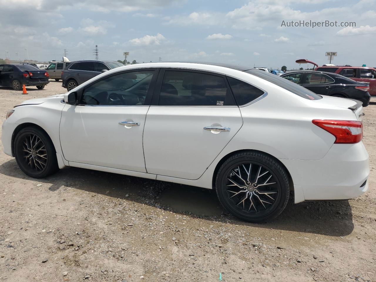 2016 Nissan Sentra S White vin: 3N1AB7AP8GY288629