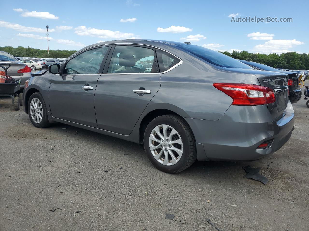 2018 Nissan Sentra S Серый vin: 3N1AB7AP8JY225361