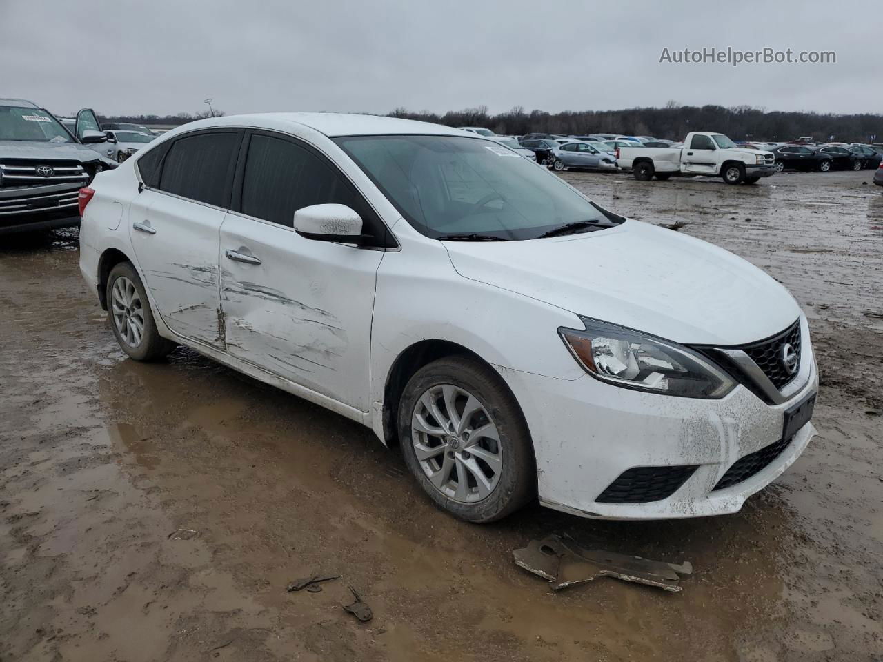 2018 Nissan Sentra S Белый vin: 3N1AB7AP8JY317330