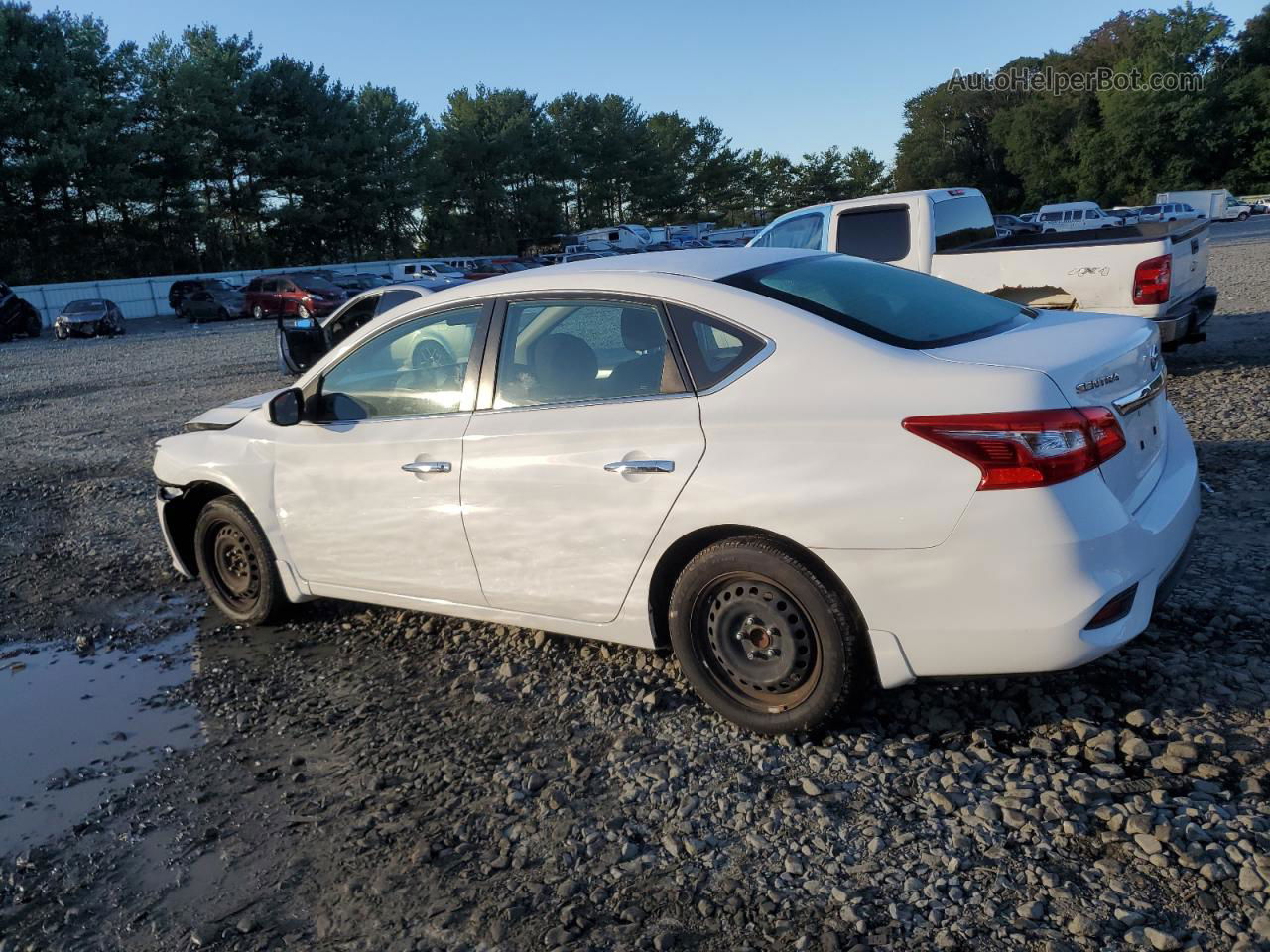 2018 Nissan Sentra S Белый vin: 3N1AB7AP8JY338873