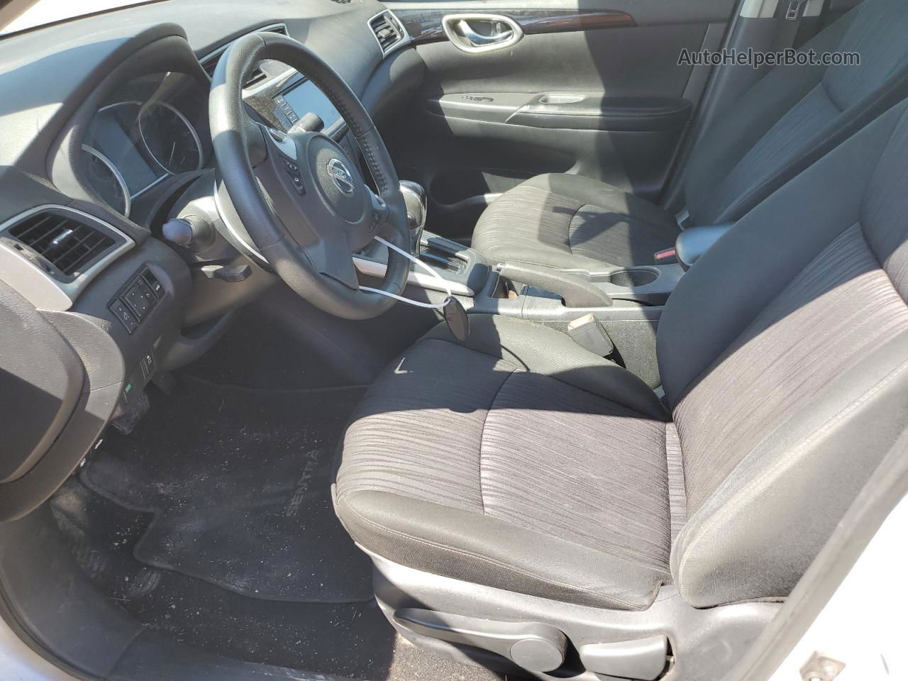 2019 Nissan Sentra S Серебряный vin: 3N1AB7AP8KY449148