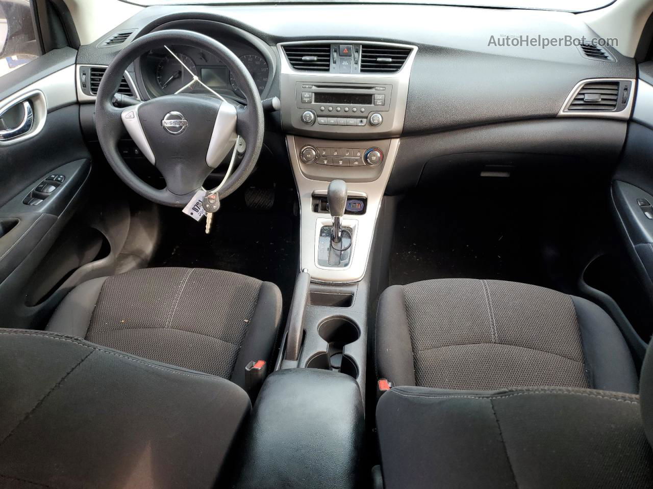 2014 Nissan Sentra S Серебряный vin: 3N1AB7AP9EY229313