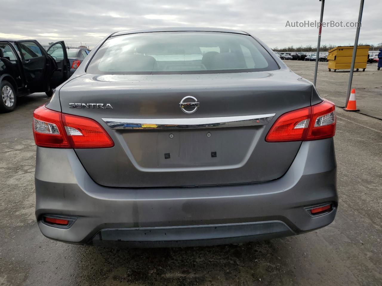 2016 Nissan Sentra S Gray vin: 3N1AB7AP9GY246597