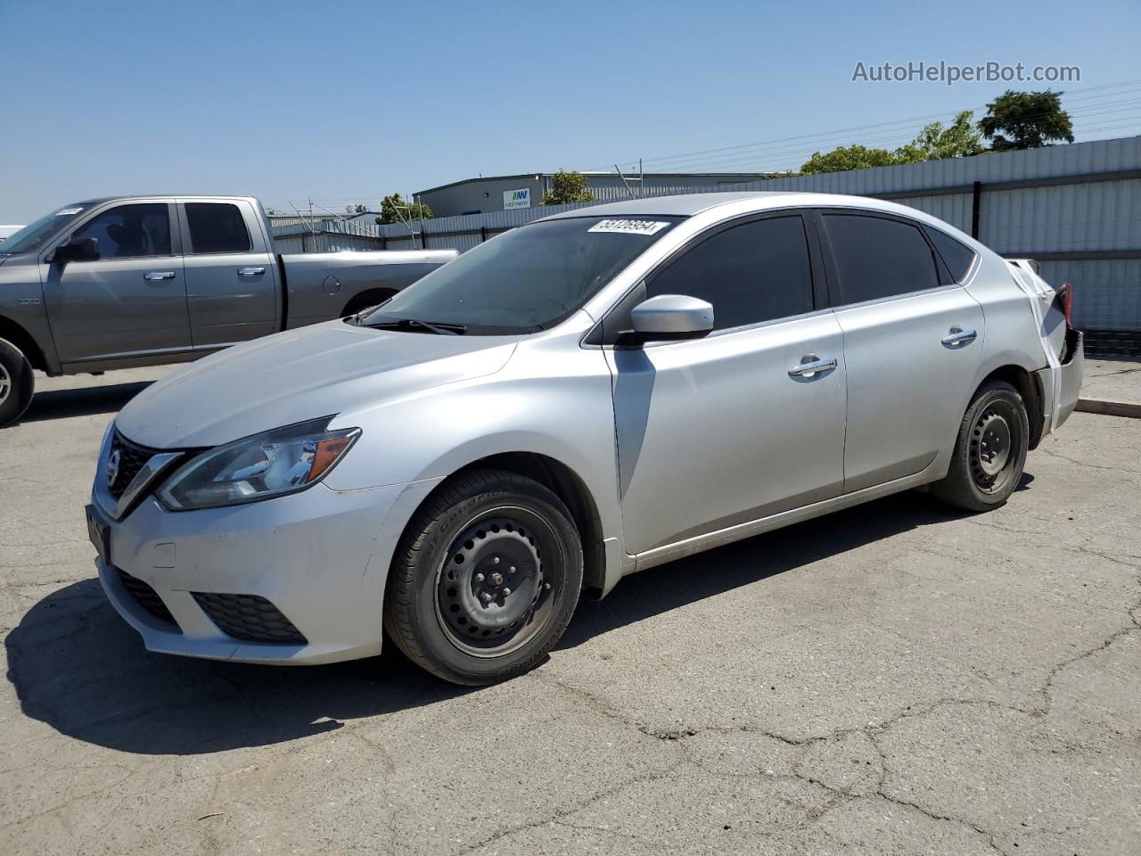 2016 Nissan Sentra S Серебряный vin: 3N1AB7AP9GY286324