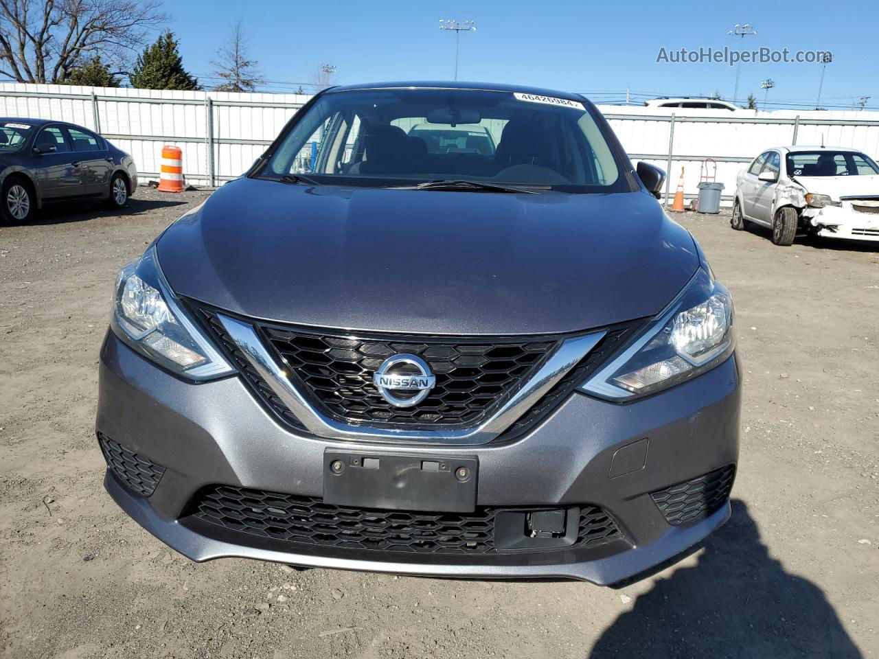 2018 Nissan Sentra S Серый vin: 3N1AB7AP9JY217415