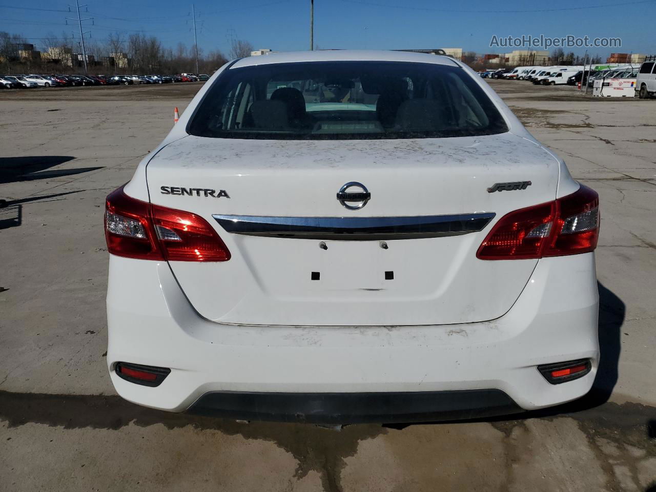 2018 Nissan Sentra S White vin: 3N1AB7AP9JY278568