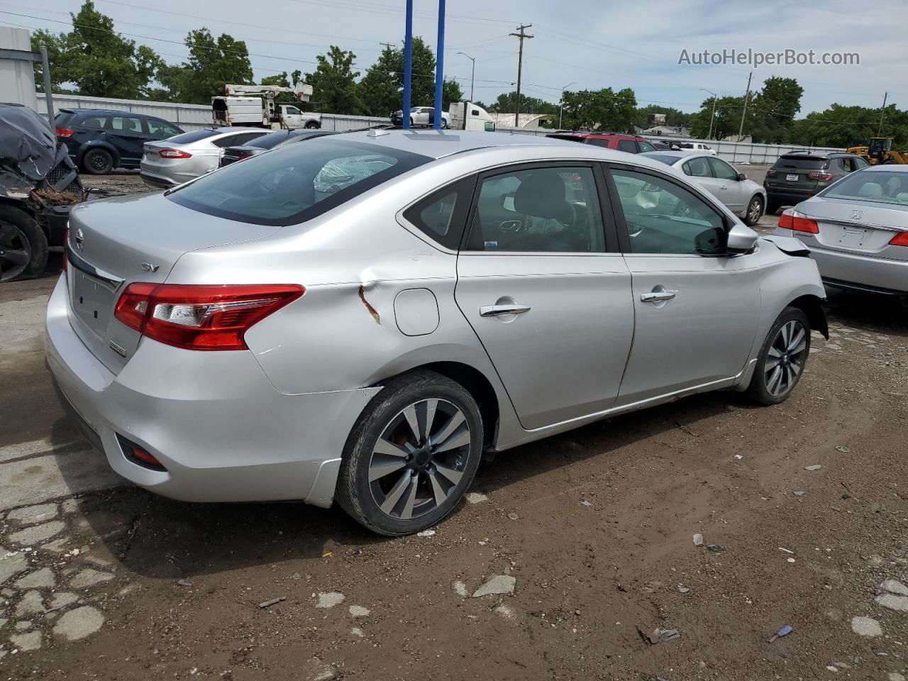 2019 Nissan Sentra S Серебряный vin: 3N1AB7AP9KY221336