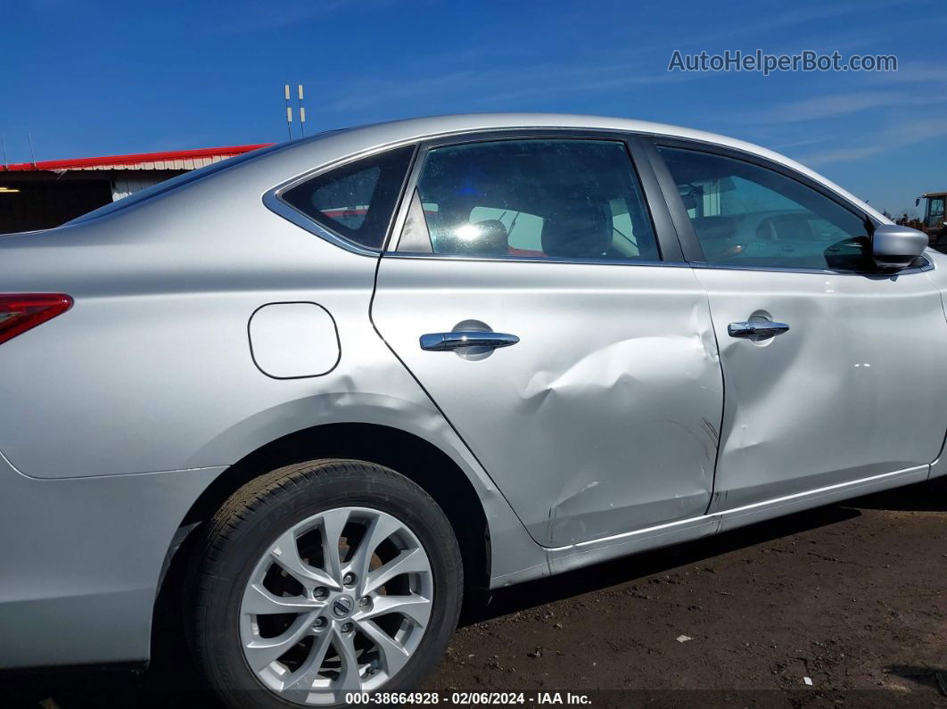 2019 Nissan Sentra Sv Серебряный vin: 3N1AB7AP9KY329987