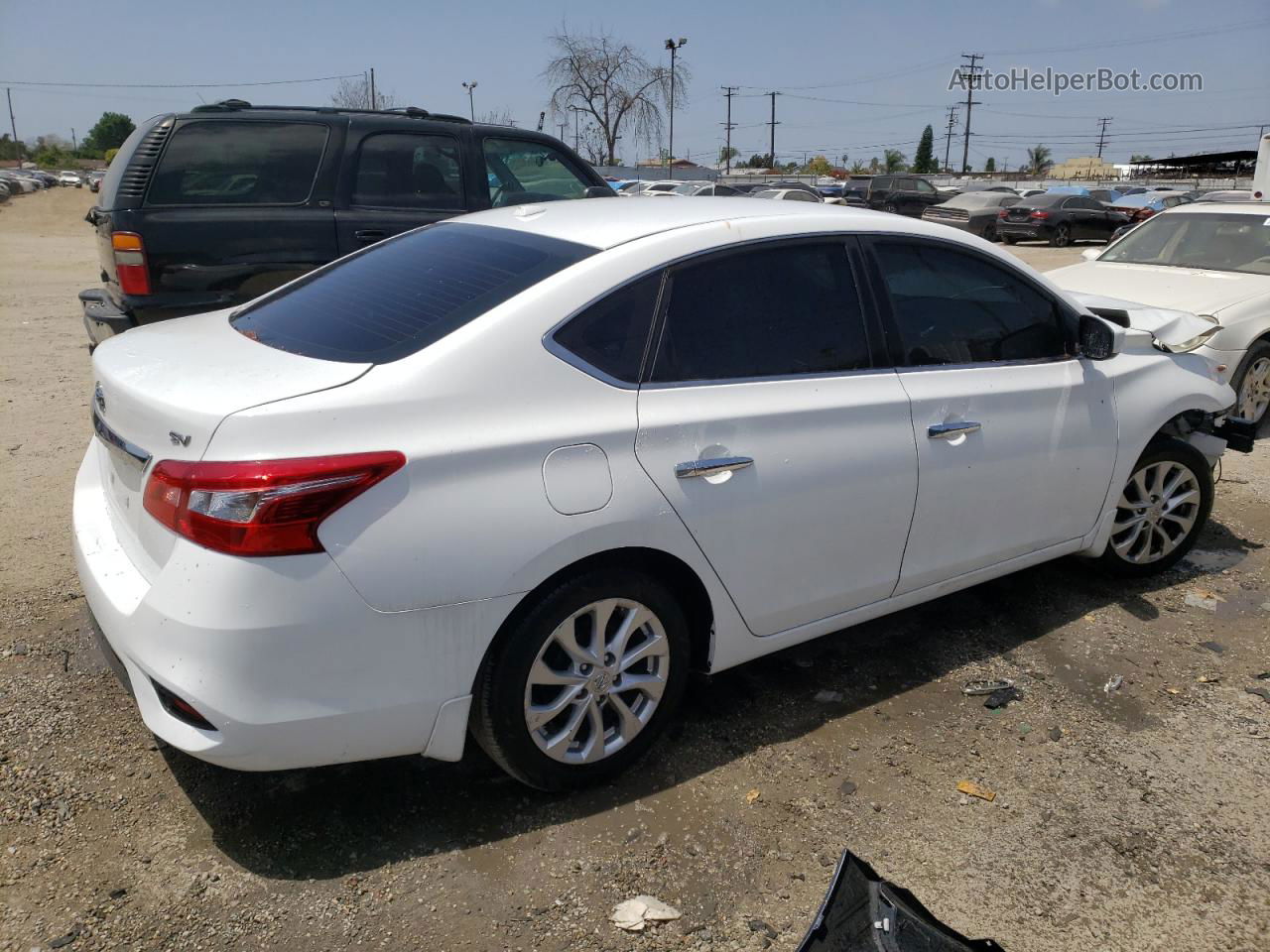 2018 Nissan Sentra S White vin: 3N1AB7APXJY256398