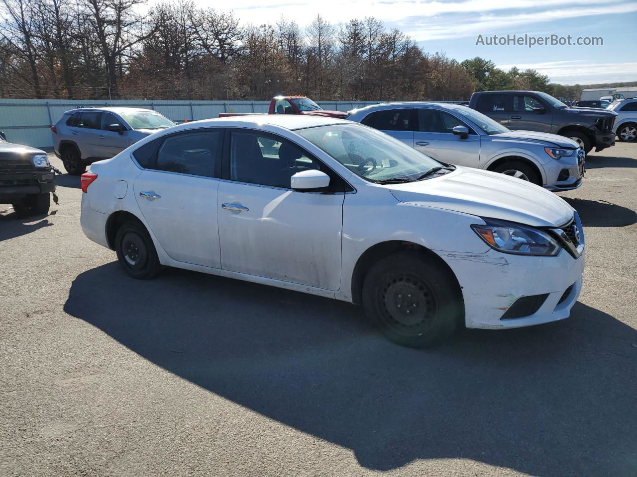 2018 Nissan Sentra S Белый vin: 3N1AB7APXJY287585