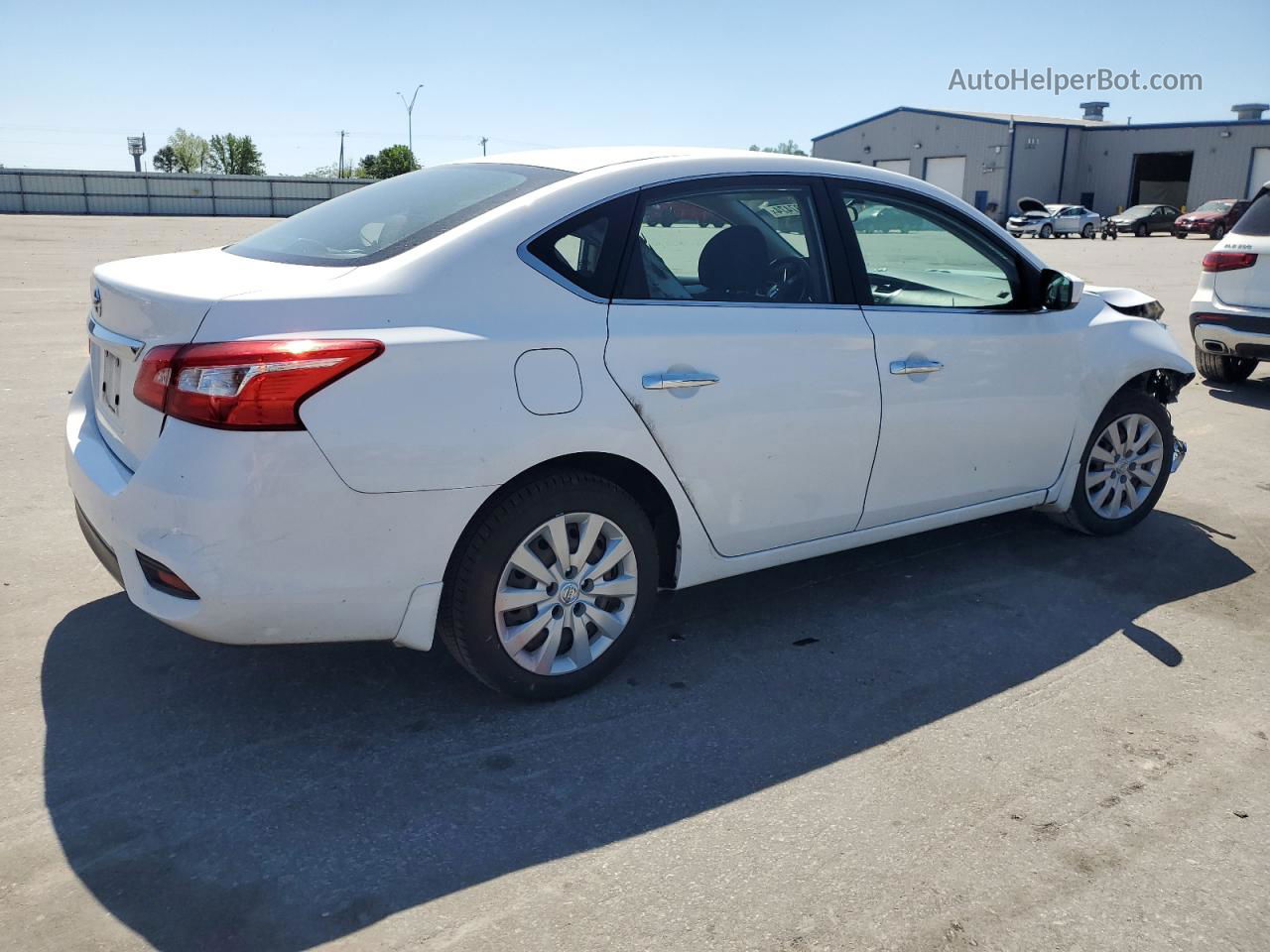 2018 Nissan Sentra S White vin: 3N1AB7APXJY336154