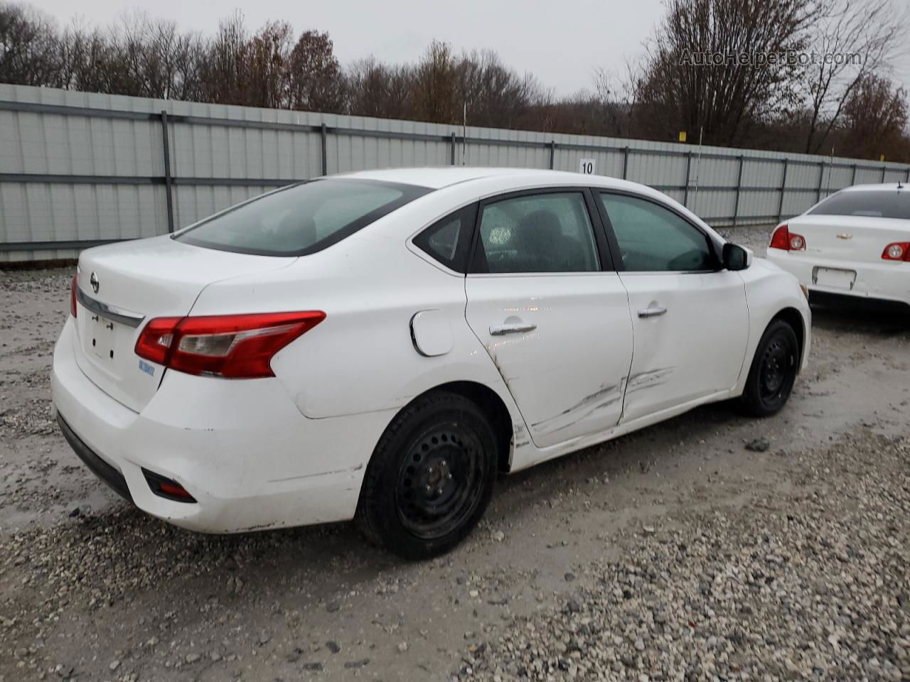 2018 Nissan Sentra S White vin: 3N1AB7APXJY338079