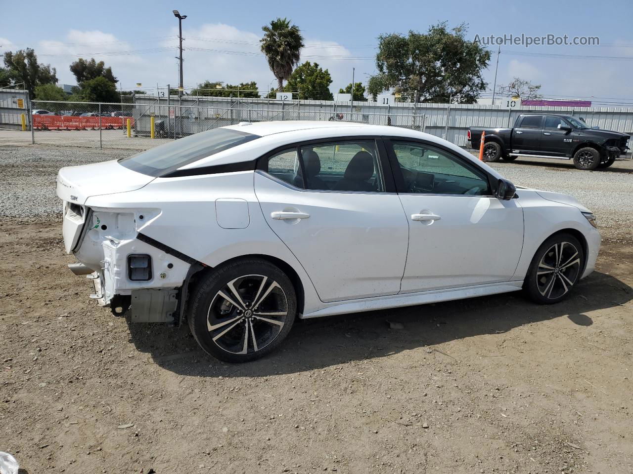 Price & History 2023 Nissan Sentra Sr 2.0l 4 vin