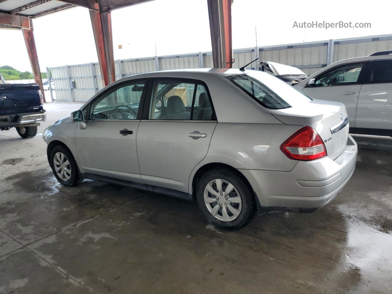 2009 Nissan Versa S Silver vin: 3N1BC11E59L375840