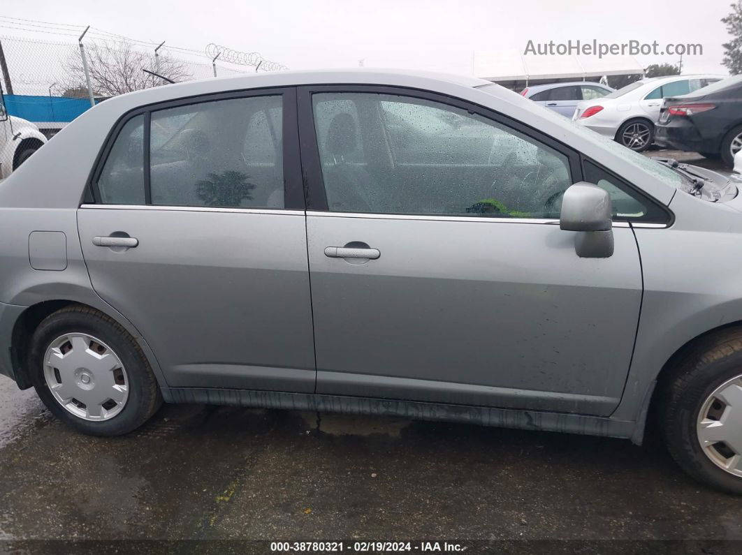 2009 Nissan Versa 1.8s Gray vin: 3N1BC11E69L377175