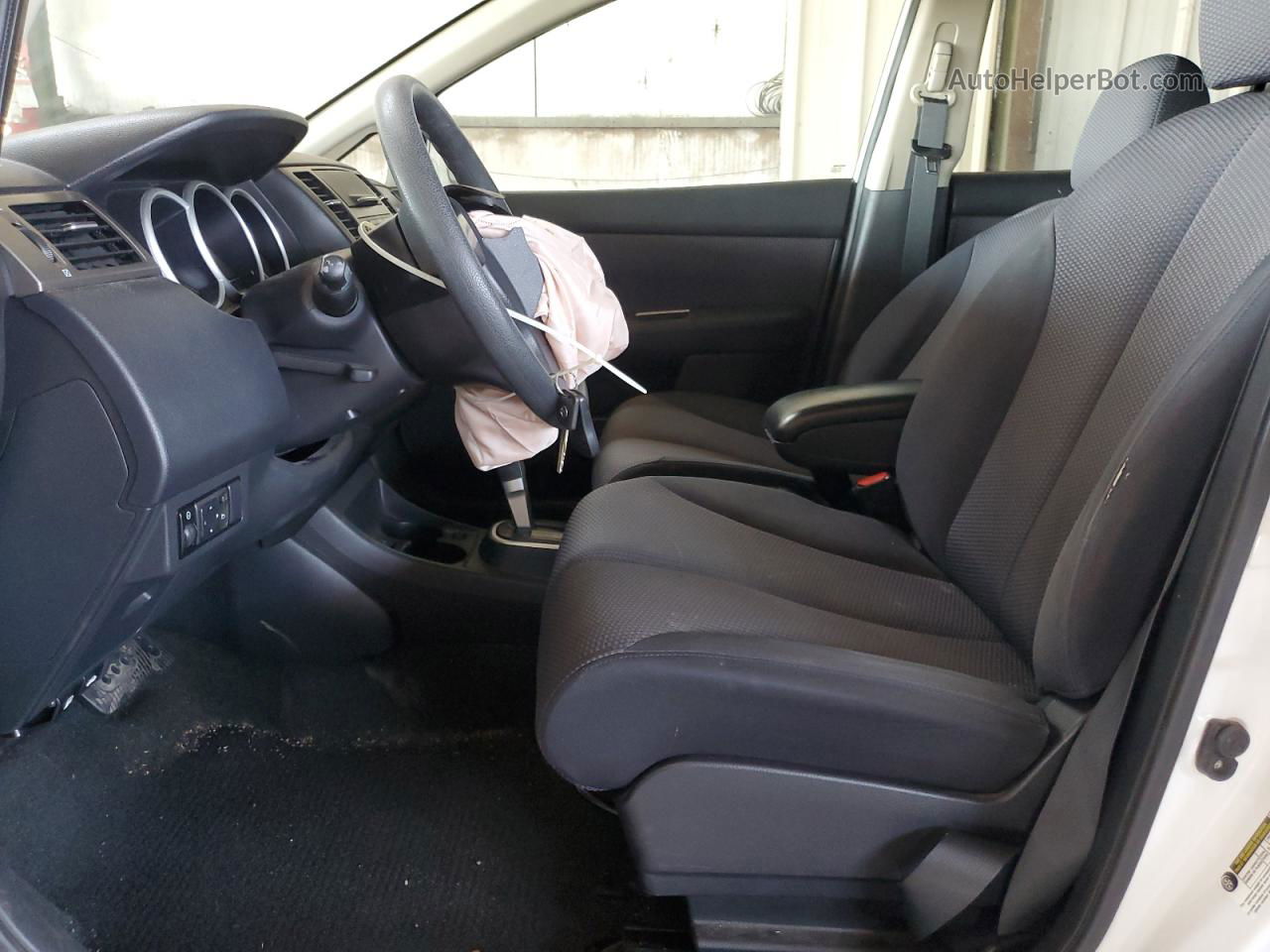 2009 Nissan Versa S Белый vin: 3N1BC11E79L368954