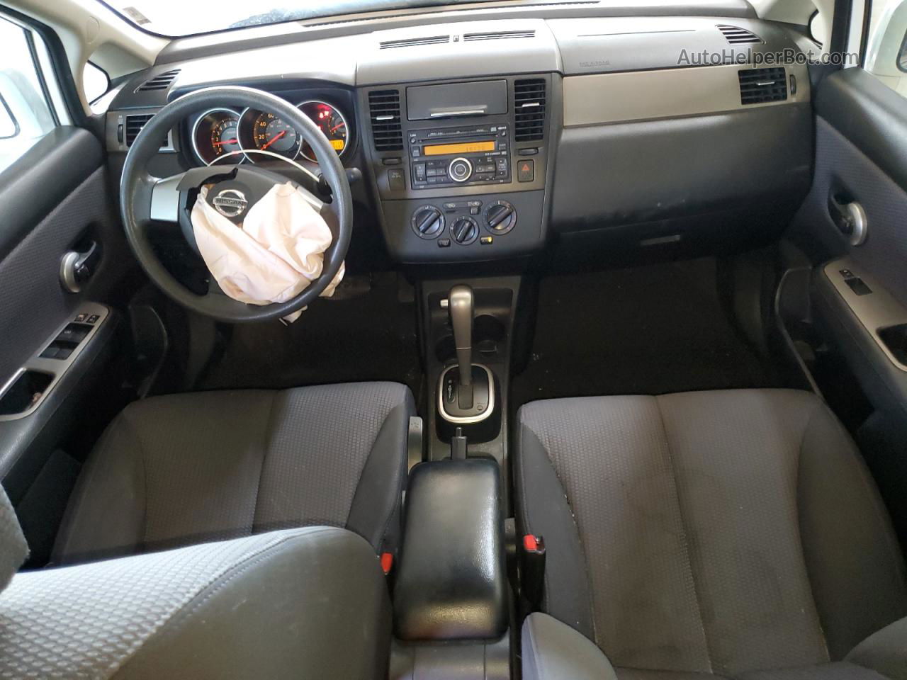 2009 Nissan Versa S Белый vin: 3N1BC11E79L368954