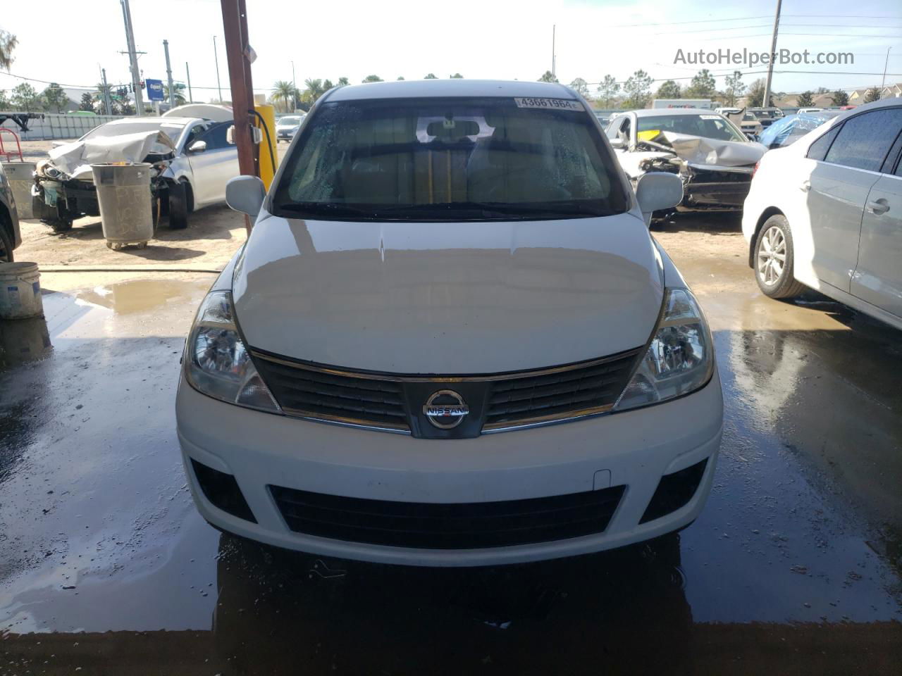 2009 Nissan Versa S White vin: 3N1BC11E79L466561