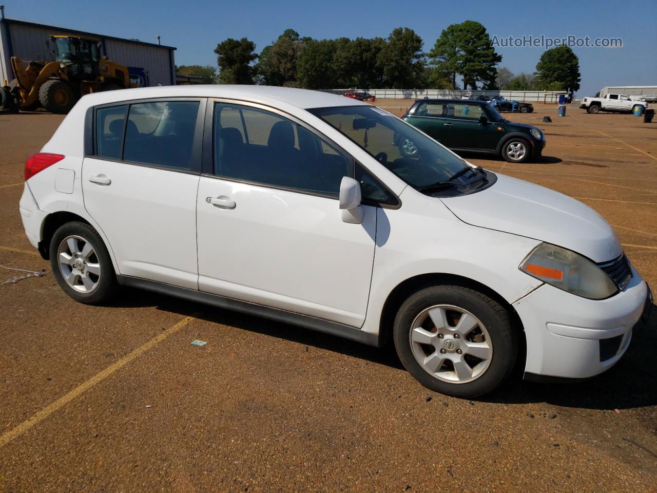 2009 Nissan Versa S Белый vin: 3N1BC13E09L383888