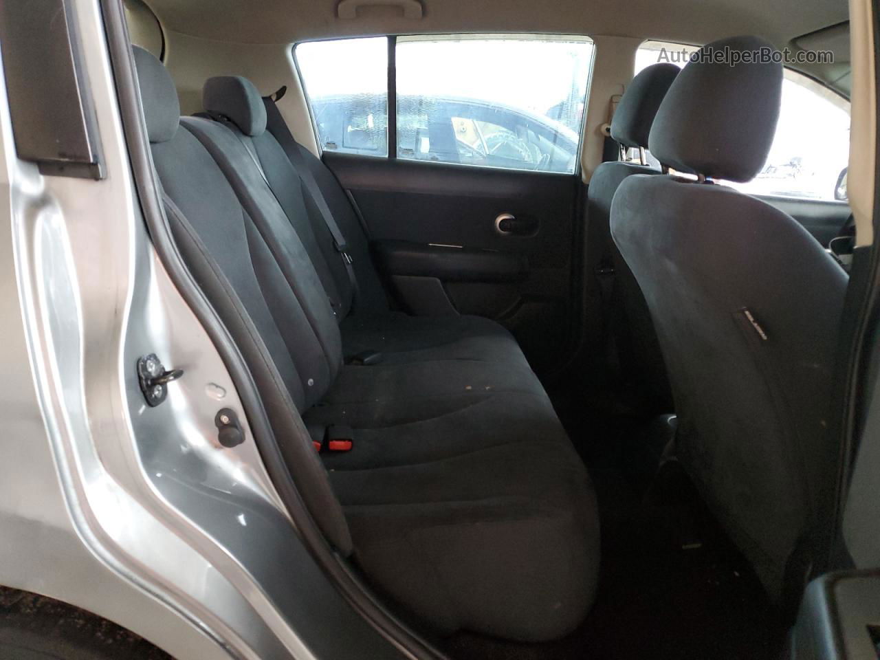 2009 Nissan Versa S Silver vin: 3N1BC13E19L401511