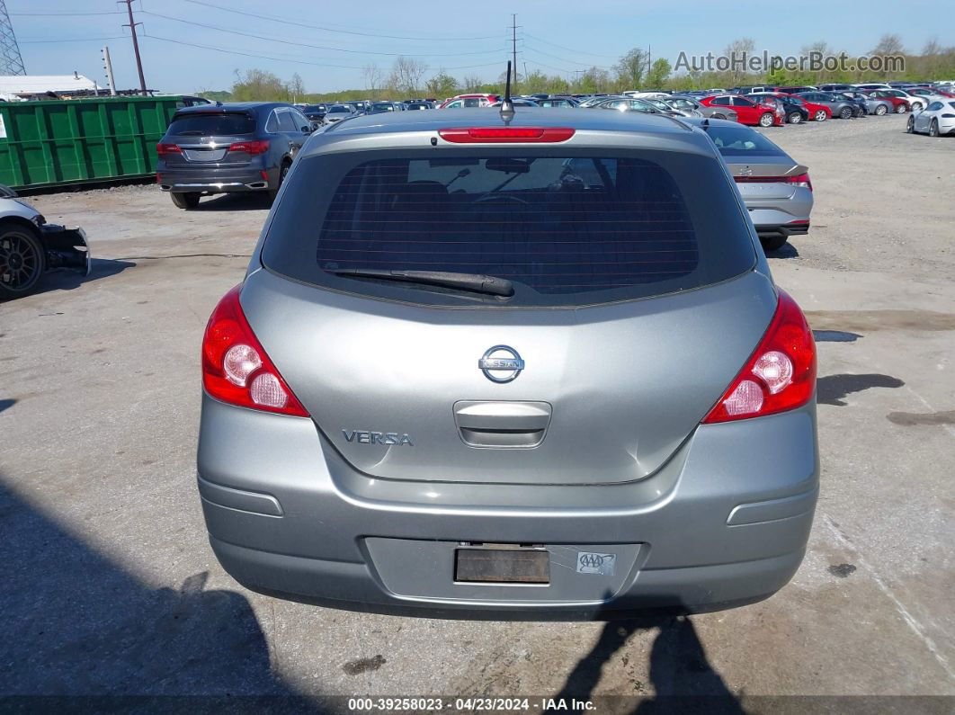 2009 Nissan Versa 1.8s Серый vin: 3N1BC13E29L459594