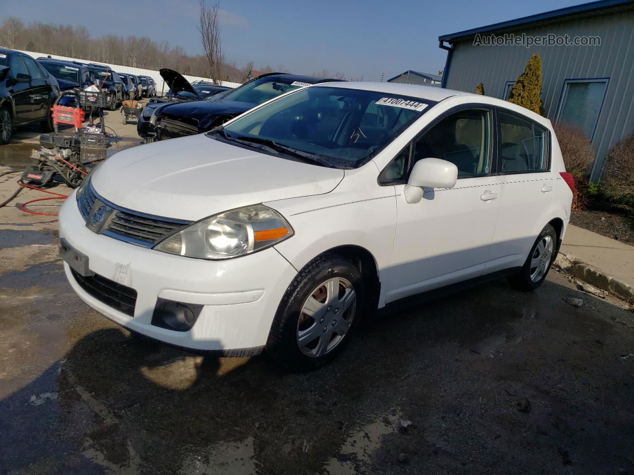 2009 Nissan Versa S White vin: 3N1BC13E49L368097