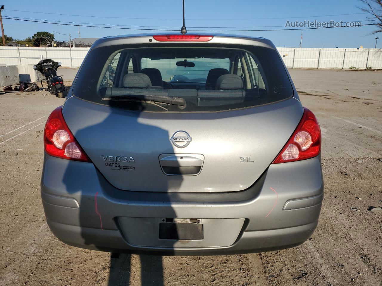 2009 Nissan Versa S Серый vin: 3N1BC13E59L361241