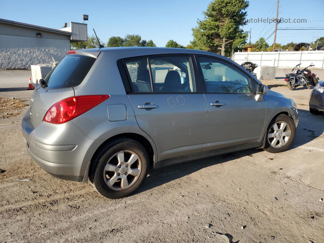 2009 Nissan Versa S Серый vin: 3N1BC13E59L361241