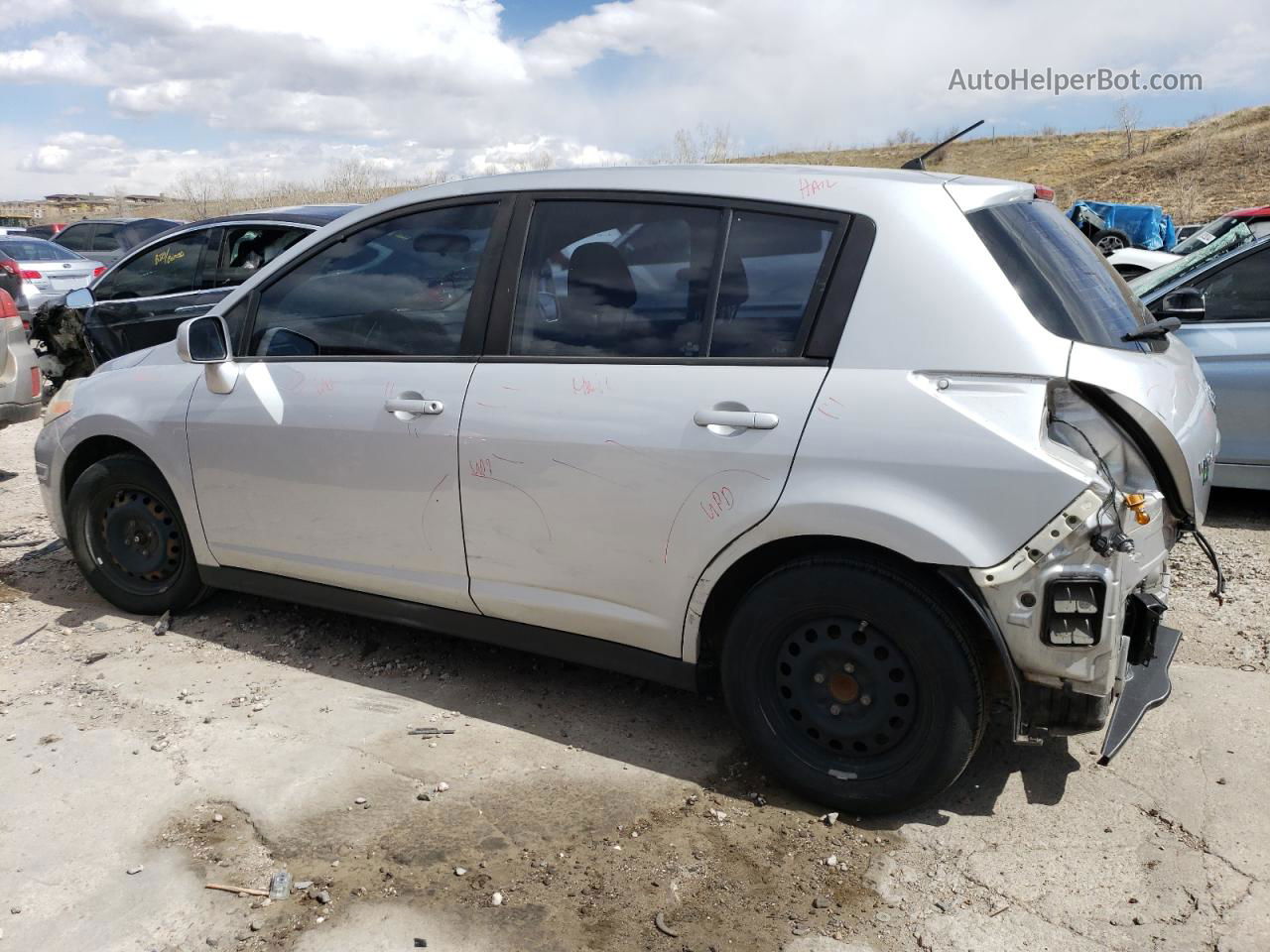 2009 Nissan Versa S Silver vin: 3N1BC13E59L466488