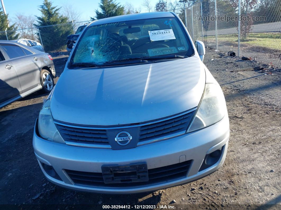 2009 Nissan Versa 1.8s Серебряный vin: 3N1BC13E79L359183