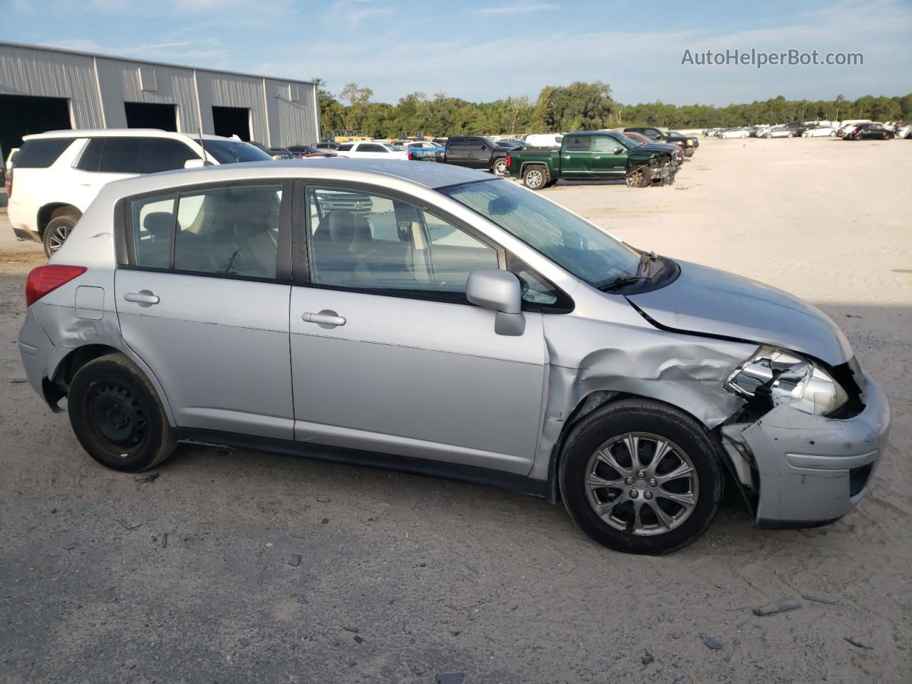 2009 Nissan Versa S Silver vin: 3N1BC13E79L470624