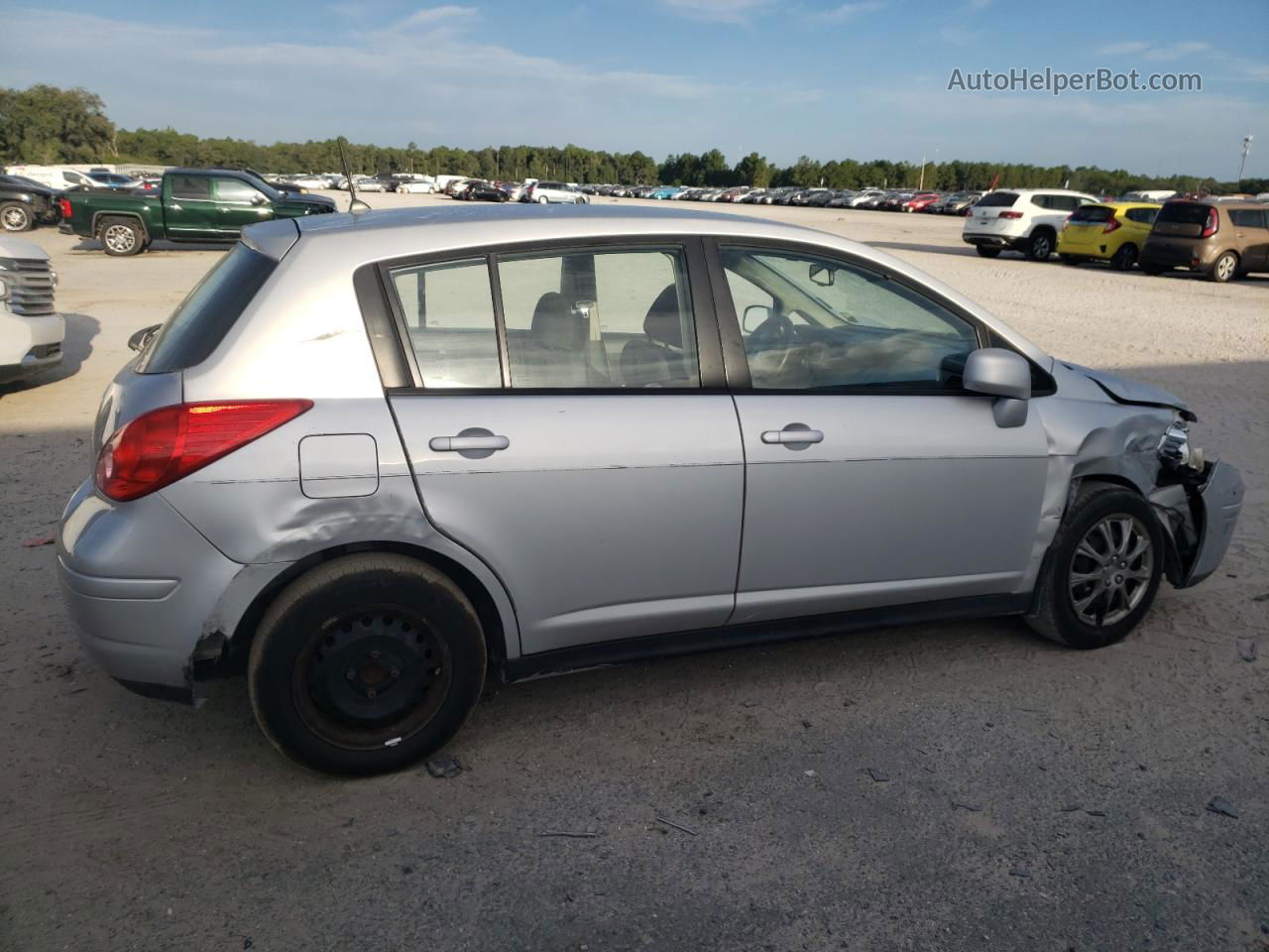 2009 Nissan Versa S Silver vin: 3N1BC13E79L470624