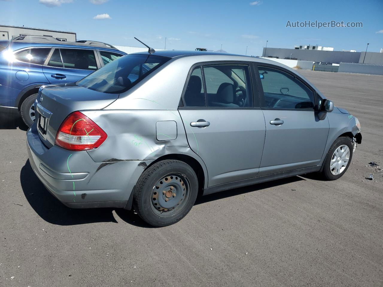 2010 Nissan Versa S Серый vin: 3N1BC1AP5AL365332