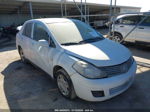 2010 Nissan Versa   White vin: 3N1BC1AS8AL432820