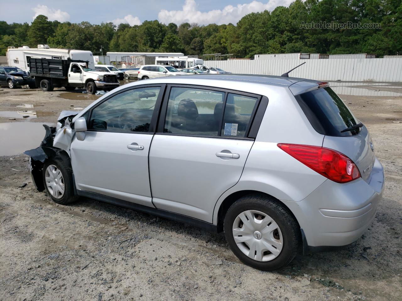 2010 Nissan Versa S Silver vin: 3N1BC1CP1AL450181