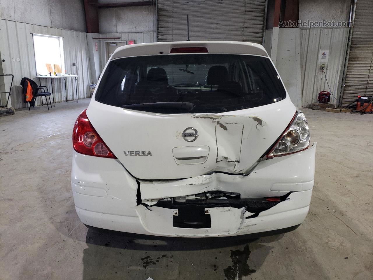 2010 Nissan Versa S White vin: 3N1BC1CP2AL399807