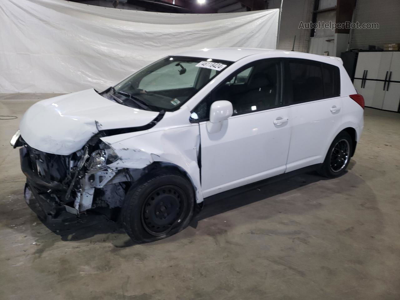 2010 Nissan Versa S White vin: 3N1BC1CP2AL399807