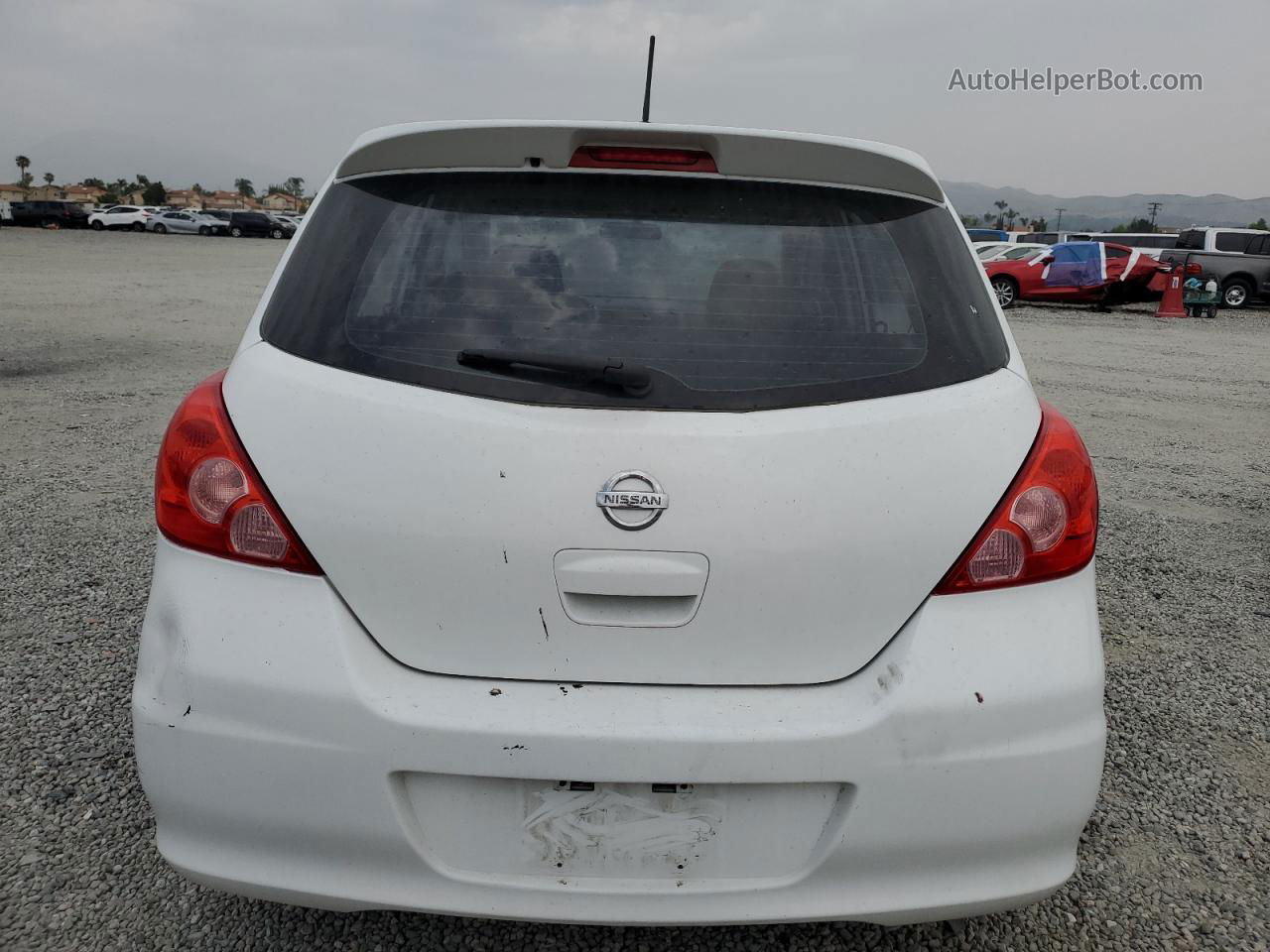 2010 Nissan Versa S White vin: 3N1BC1CP2AL441196