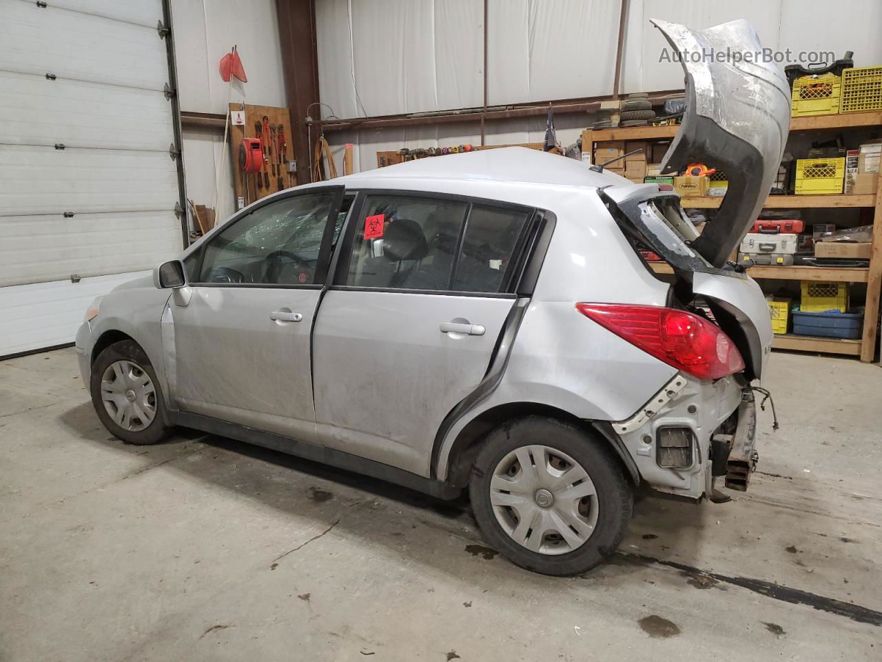 2010 Nissan Versa S Серебряный vin: 3N1BC1CP9AL465320