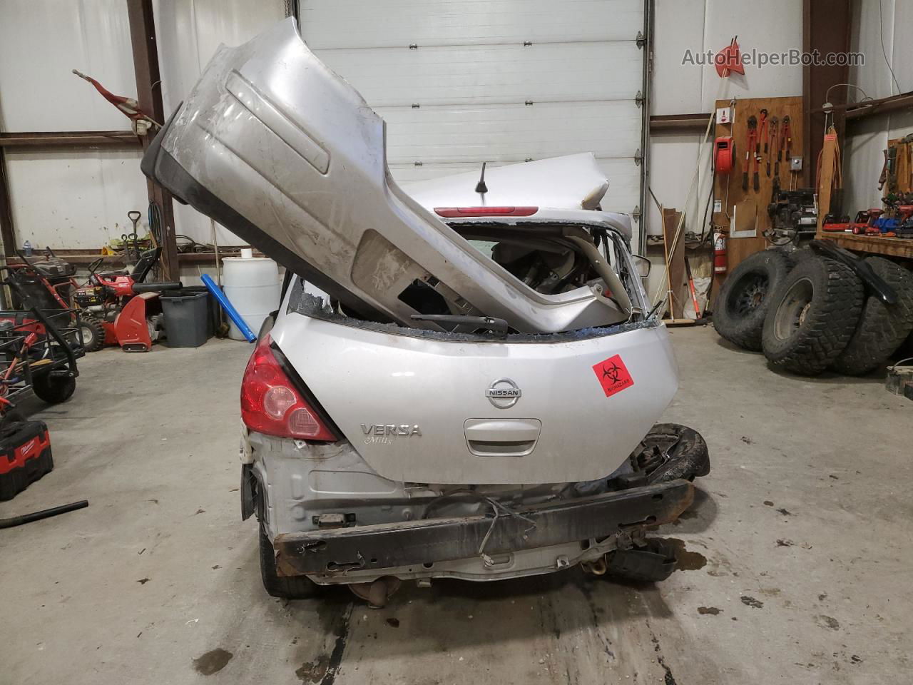 2010 Nissan Versa S Silver vin: 3N1BC1CP9AL465320