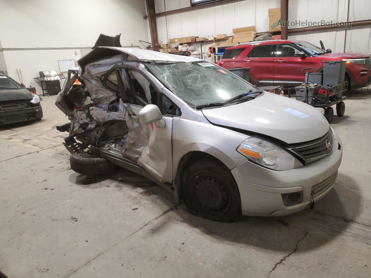 2010 Nissan Versa S Silver vin: 3N1BC1CP9AL465320