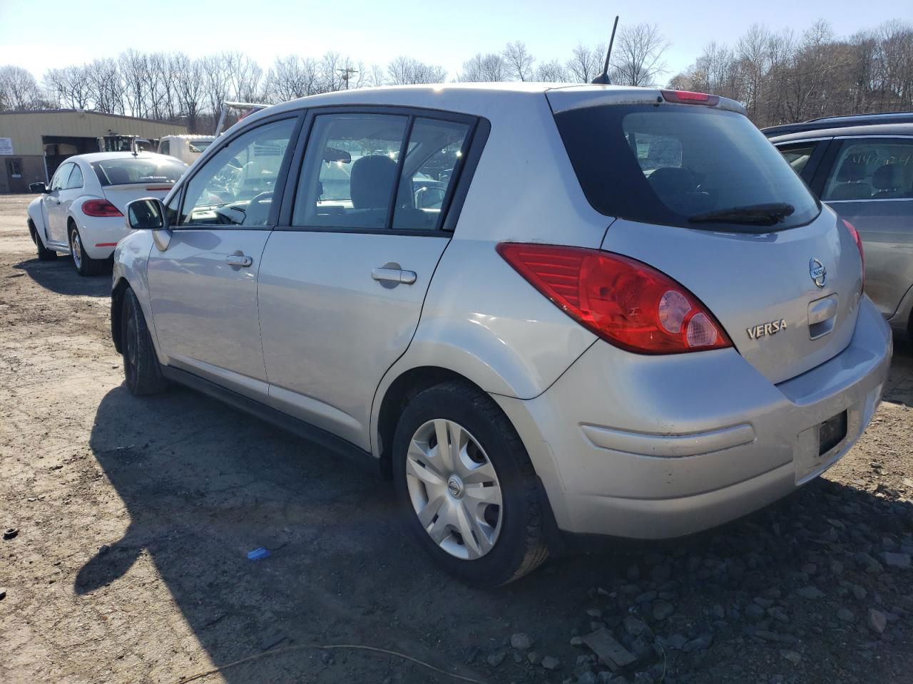 2010 Nissan Versa S Silver vin: 3N1BC1CPXAL372953